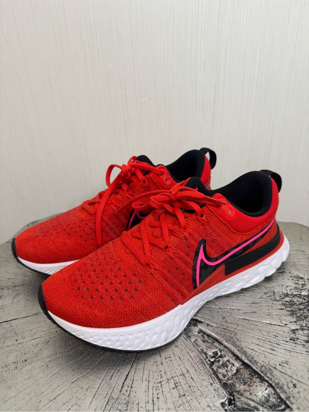 Nike React Infinity Run Flyknit 2 Chile Red. Size 8. Gently Used.